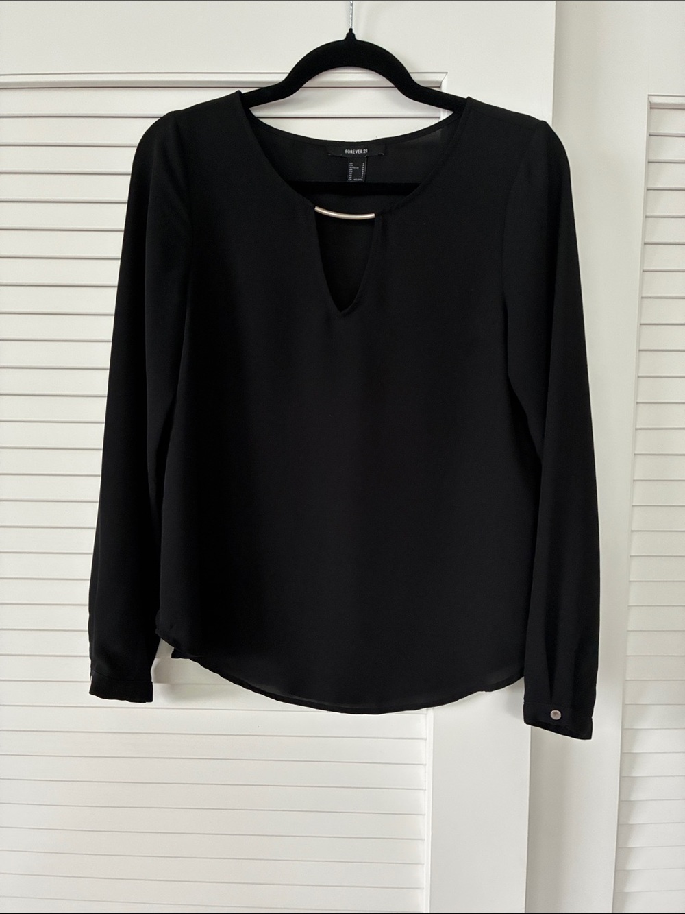 Forever 21 Black Long-Sleeve Keyhole Top with Metal Accent